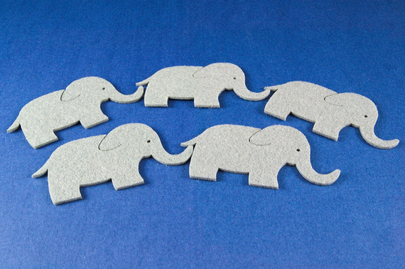Un elefant se legăna...